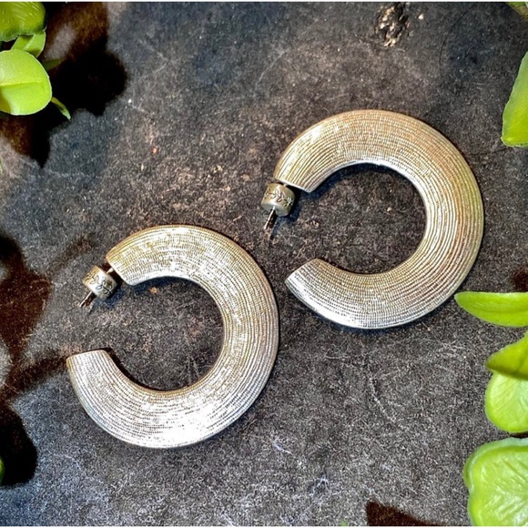 Singred Olsen designer large silver textured surface hoop earrings. About 1.5” - Picture 9 of 10